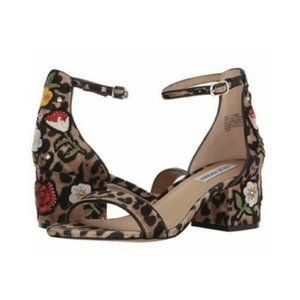 Steve Madden Cheetah Embroidered Block Heel sandals Size 8